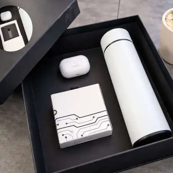 GIFT-SET-DELNA600VA ست هدیه تبلیغاتی DELNA600VA